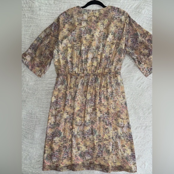 H&M Floral Dress - Picture 2 of 8